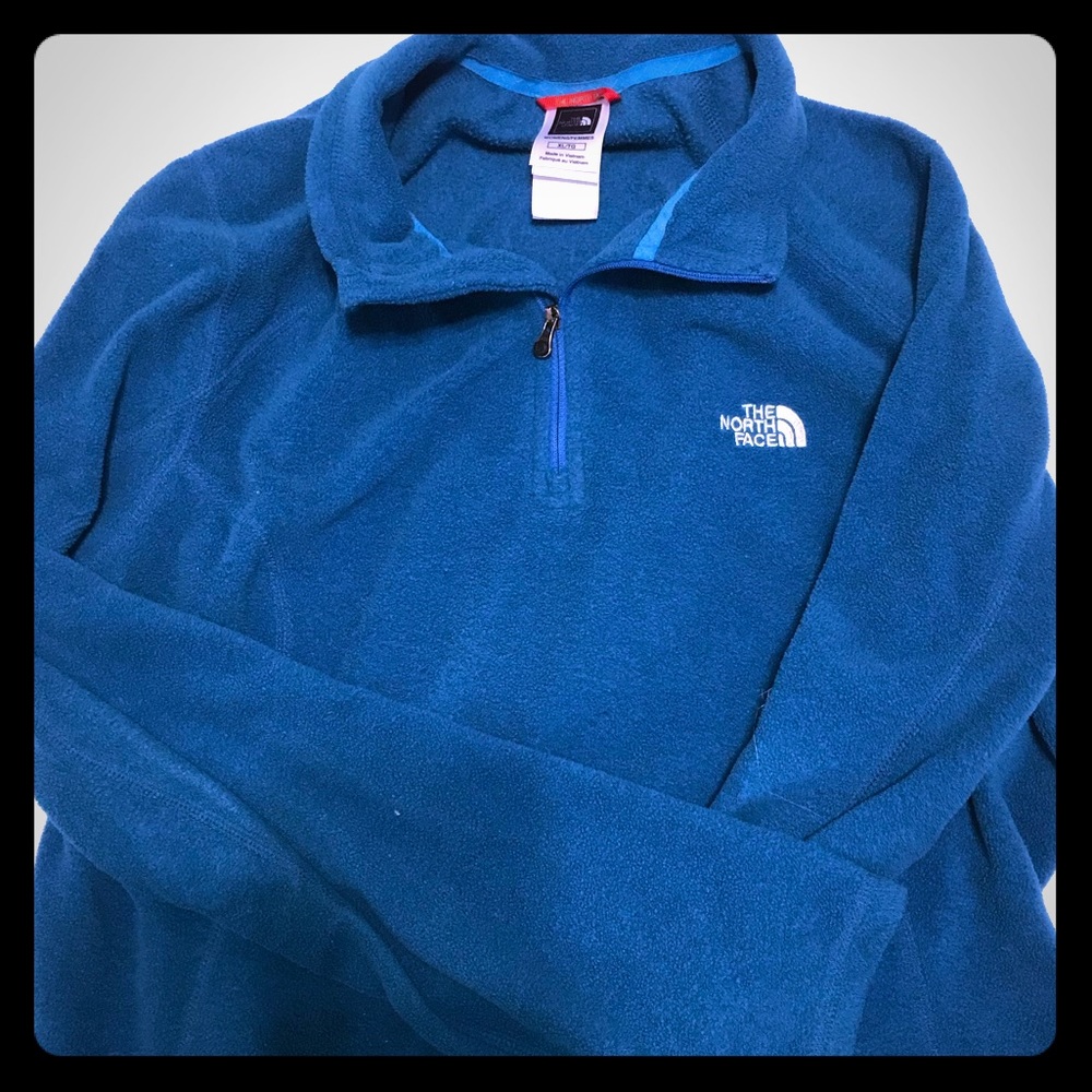 North face pullover